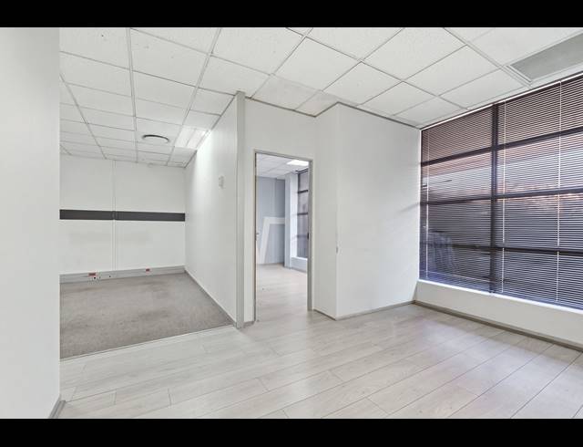130M² OFFICE FOR SALE IN UMHLANGA RIDGE